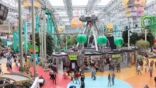 VISITING THE BIGGEST MALL IN NORTH AMERICA!