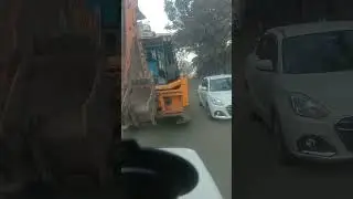 Traveling by bolero pickup driver in Mumbai 