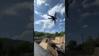 RAW CLIP 🔊, 360 triple downwhip is Switzerland!