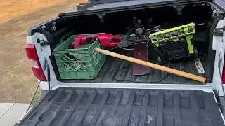 End of Summer 2025 Trash Finds Part 2 - Vintage Snapper Mower and Vacuums Saved