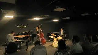 Thomas Mayeras Trio // Banana Song // Live @Desevedavy