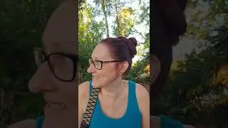 Lee Lee Reviews is live!