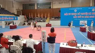 Đối kh&aacute;ng nam | v&otilde; sĩ gi&aacute;p đỏ thi đấu rất tỉnh đ&ograve;n | v&agrave; rất đẳng cấp