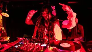 IN PLUR WE TRUST // KREMWERK // IMPACT! FOUNDATION