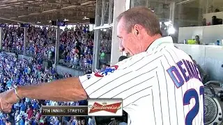 COL@CHC: Dernier sings during the 7th-inning stretch