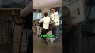 Hold His Hand For 10 Seconds Win Free Drinks🤝(@hissy.0)