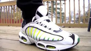 ON FOOT: NIKE AIR MAX TAILWIND 4 IV - GREEN/WHITE/BLACK