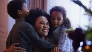 Marie Stella Maris (Commercial)
