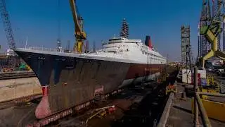 Queen Elizabeth 2 - Drydocks World