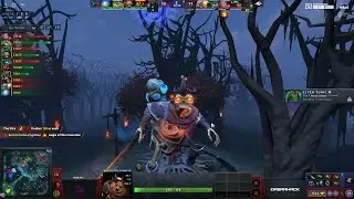 there's an Arteezy cosplay on the cliff