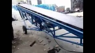 Height adjustable belt conveyor