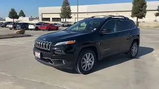 2018 Jeep Cherokee Diamond Black Crystal Black madera Visalia Fresno Financing Clovis Used stock Se