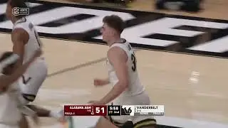 Vanderbilt&rsquo;s Jason Rivera-Torres with a slick no-look pass to Carter Lang #NickMendez #Swagger