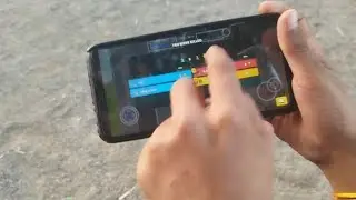 Latikesh playing mini militia 