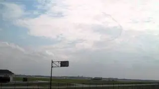 Thunderbird #8 Left Break Runway 24L KCLE
