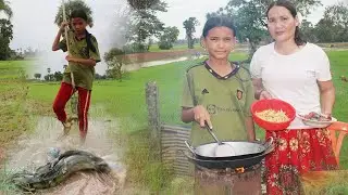 Phally Rural Food: after rain down, catch fish at green field: Cooking fish with Ginger Yummy recipe