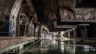 Abandoned Factory - Terres Rouges (feat. SkyPixLX)