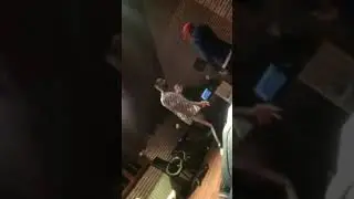 Eladio Carrion con Khea y Neo Pistea en la Prida