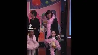 Harry acts like a proud dad 🥺😭 omg so cute! #onedirection #harrystyles