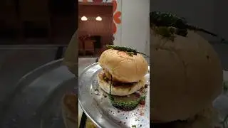 Vada pav short video #desifoodrecipes