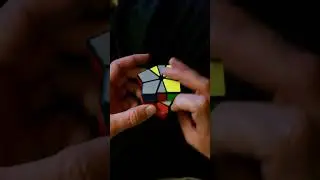 Square-1: solve opp parity using adj parity #shorts