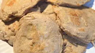 Блины с яблоком и корицей