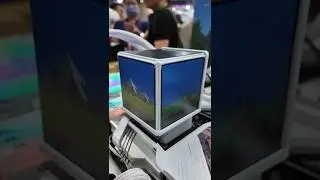 The CPU Cooler with 4 SCREENS!