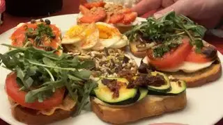 Crostini 8 Ways