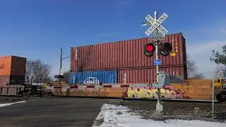 *New LEDs* BNSF 4341 Intermodal & NS 1114 Autorack North | CR 34 Railroad Crossing, Flat Rock, OH