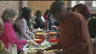 Local leaders talk politics, black history at Youngstown salad feast
