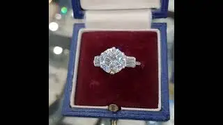 #DR611 Amazingly eye catching Art Deco diamond ring