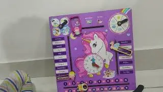 Unicorn Calendar  unboxing