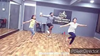 TU CHEEZ BADI HAI MAST CHOREOGRAPHY BEGINNER BATCH | DANCING WAVES STUDIO