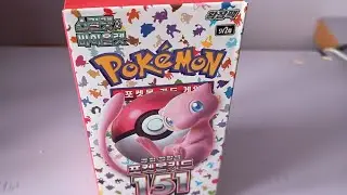 Abriendo sobres de Pokémon de la colección 151
