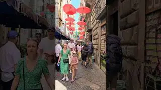 Napoli Quartieri Spagnoli #walkaround #travel #shortvideo #gironapoli #tourism #italian