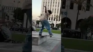 Коллин Слю