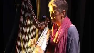 Alawon Traddodiadol - Traditional Tunes : Pwt ar y bys