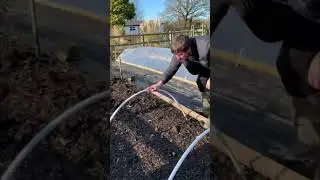 How to build a Hoop Tunnel in 60 seconds
