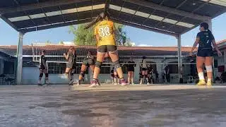 1er set amistoso femenino vs D&Q ganado 3-0🖤💛