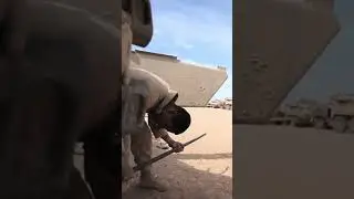 Tankers Replace Track Pads on U.S. Army Tanks