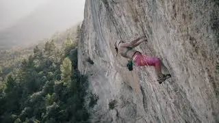 Sasha DiGiulian - American Hustle, First Female Ascent - 5.14b(8c)