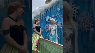 Elsa and Anna Festival of Fantasy Parade | Disney Princesses | Magic Kingdom 2022 #shorts