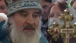 Митрополит Екатеринодарский и Кубанский Григорий совершил литургию в Свято-Казанском храме