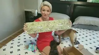 Unboxing of BarkBox July 2017