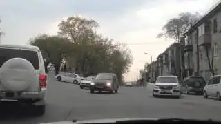 Перегруженный металловоз встал 
