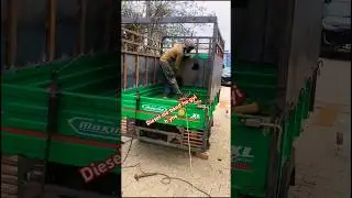 three wheeler auto| Bajaj maxima loading auto body works| Auto body #shorts #viralvideo #auto #tata