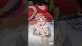 Monkey makeup😄