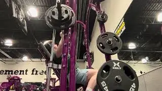 185 x 5 smith machine shoulder press