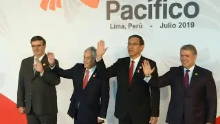 Vizcarra greets presidents at Pacific Alliance summit | AFP