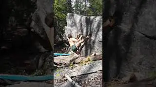 Slidewinder V2 (FA) Lumberjack Boulders, Pass Creek BC
